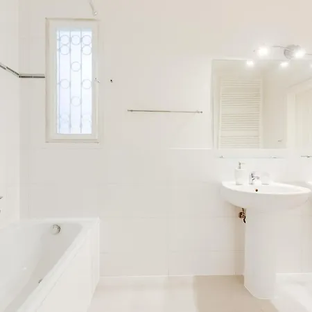 Luxury Riverside In The Center Of Apartamento