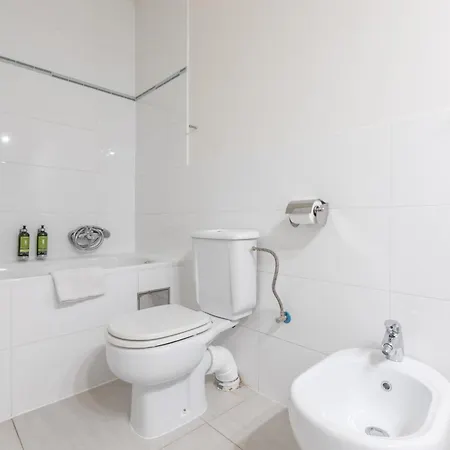 Luxury Riverside In The Center Of Apartment Prag