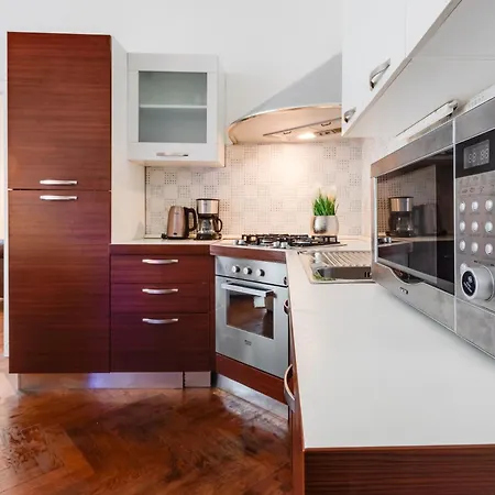 Apartment Luxury Riverside In The Center Of Prag