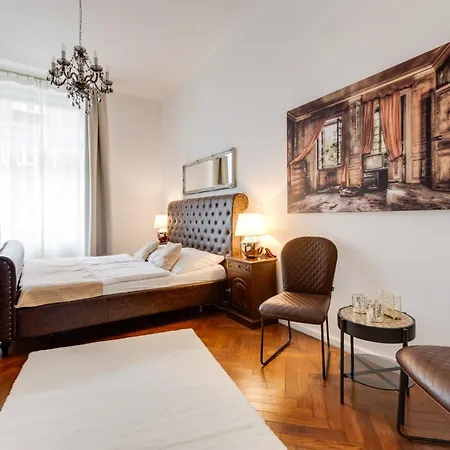 Luxury Riverside In The Center Of Apartment Prag