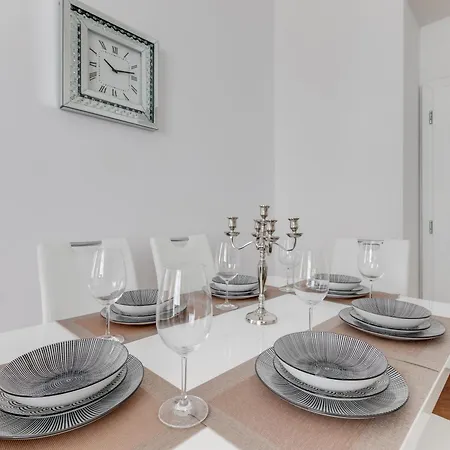 Luxury Riverside In The Center Of Apartamento *