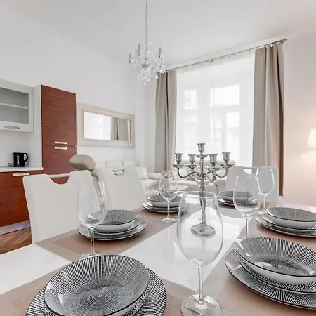 Luxury Riverside In The Center Of Apartment Prag
