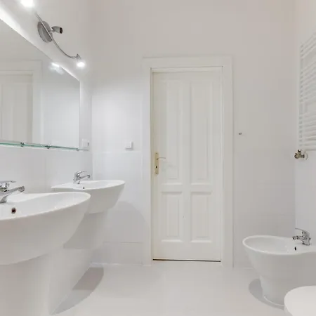Apartamento Luxury Riverside In The Center Of *