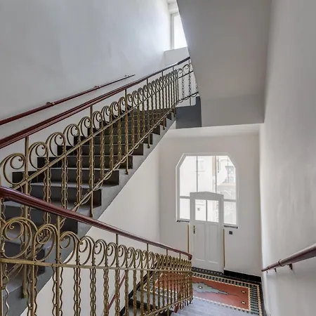 דירה Luxury Riverside In The Center Of